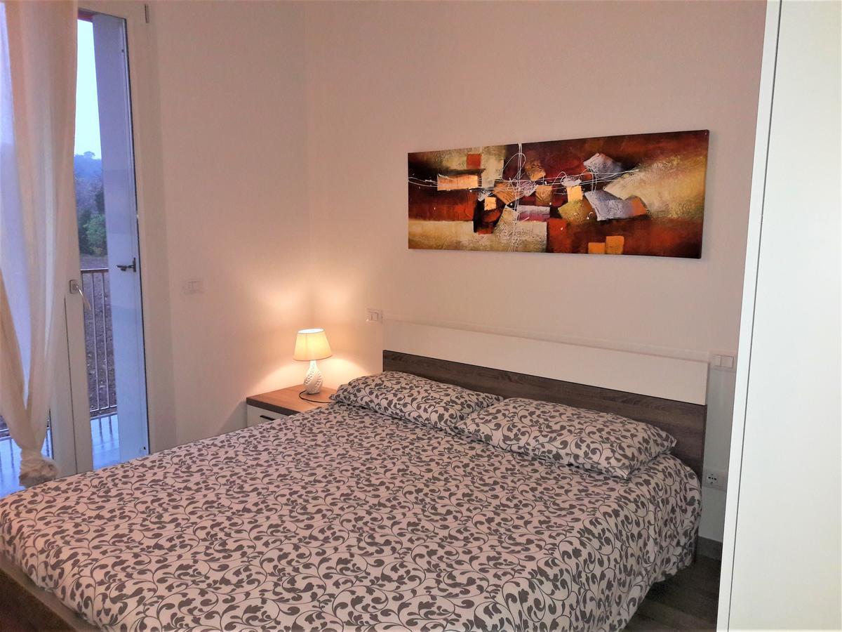 Villaggio Esmera Десенцано дел Гарда Екстериор снимка